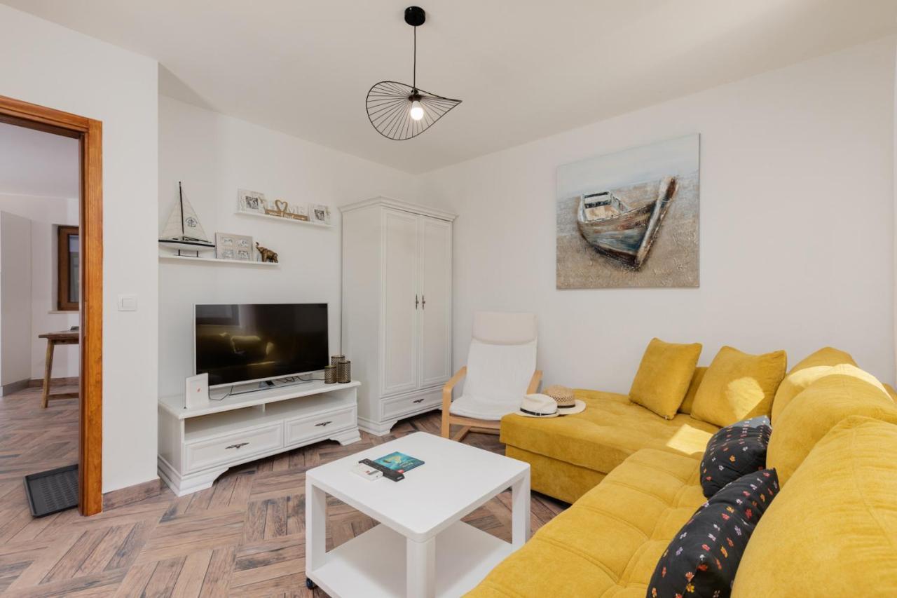 Villa Oasa Malinska Exteriér fotografie