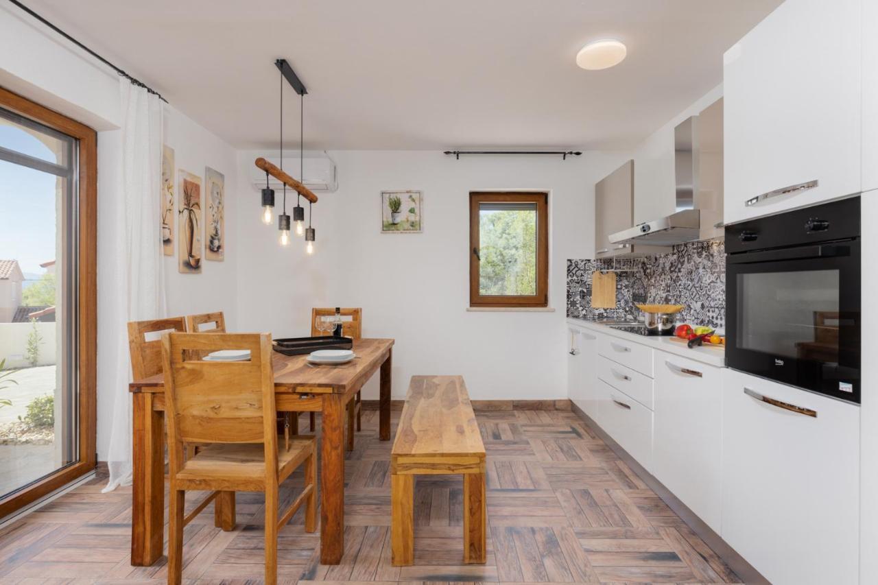 Villa Oasa Malinska Exteriér fotografie