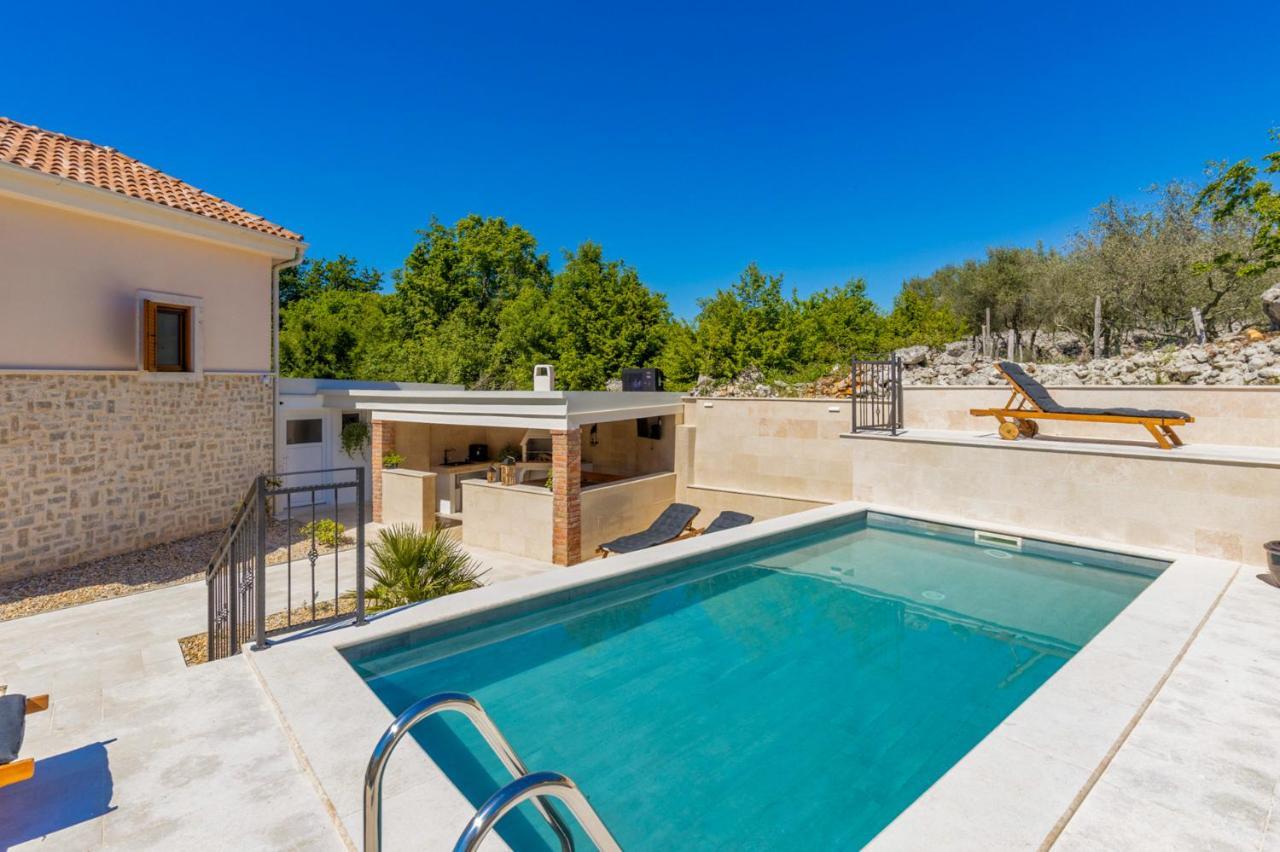 Villa Oasa Malinska Exteriér fotografie